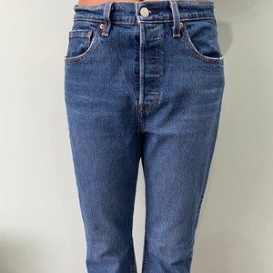 Levi Blue Jeans High Rise. Size 3.